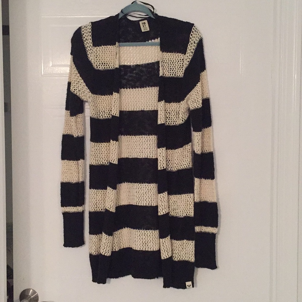 Open sweater/cardigan